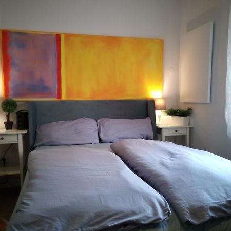 Gemuetliche 1 Zimmer Ferienwohnung Ludwigsburg Buitenkant foto