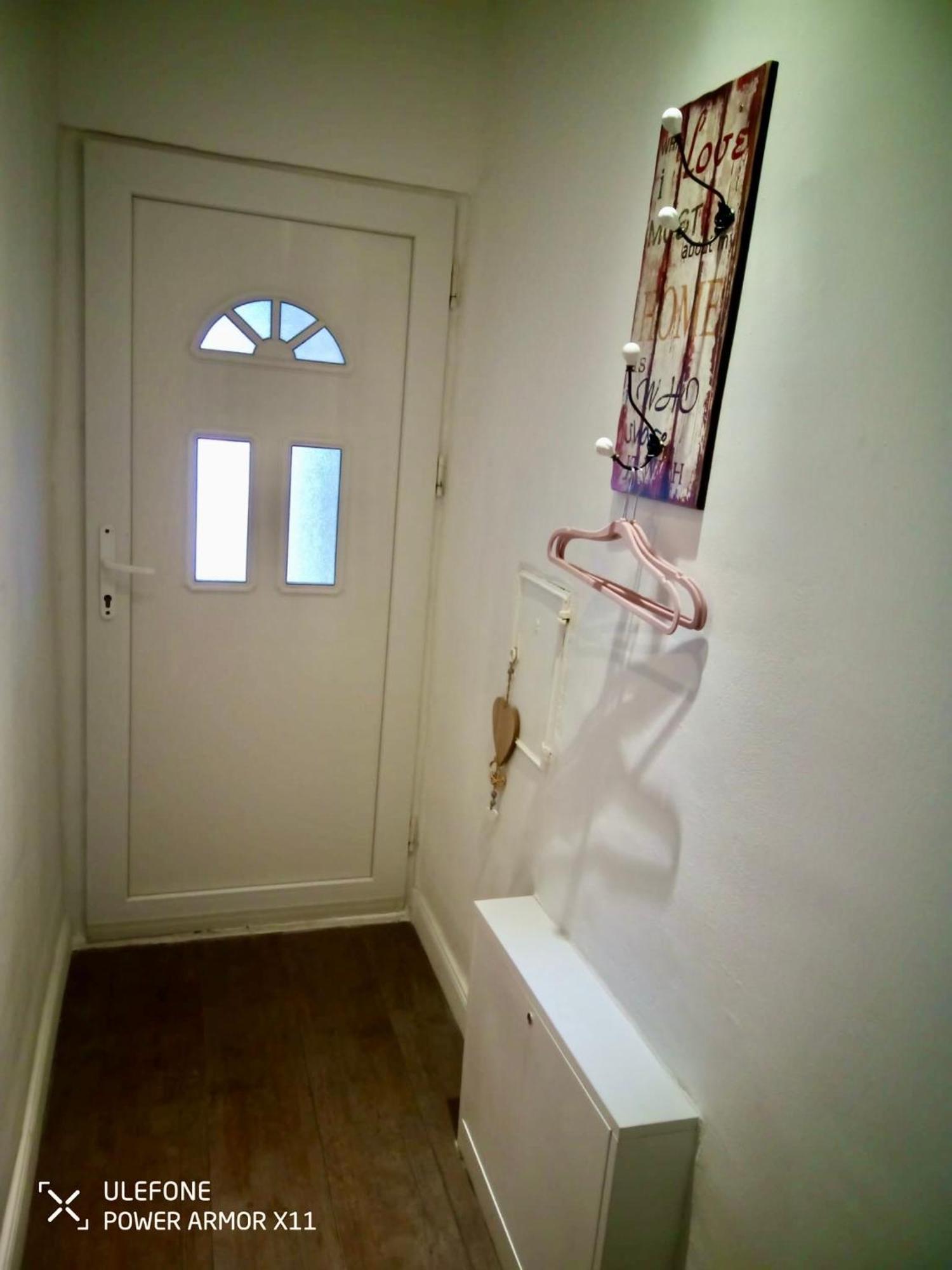 Gemuetliche 1 Zimmer Ferienwohnung Ludwigsburg Buitenkant foto